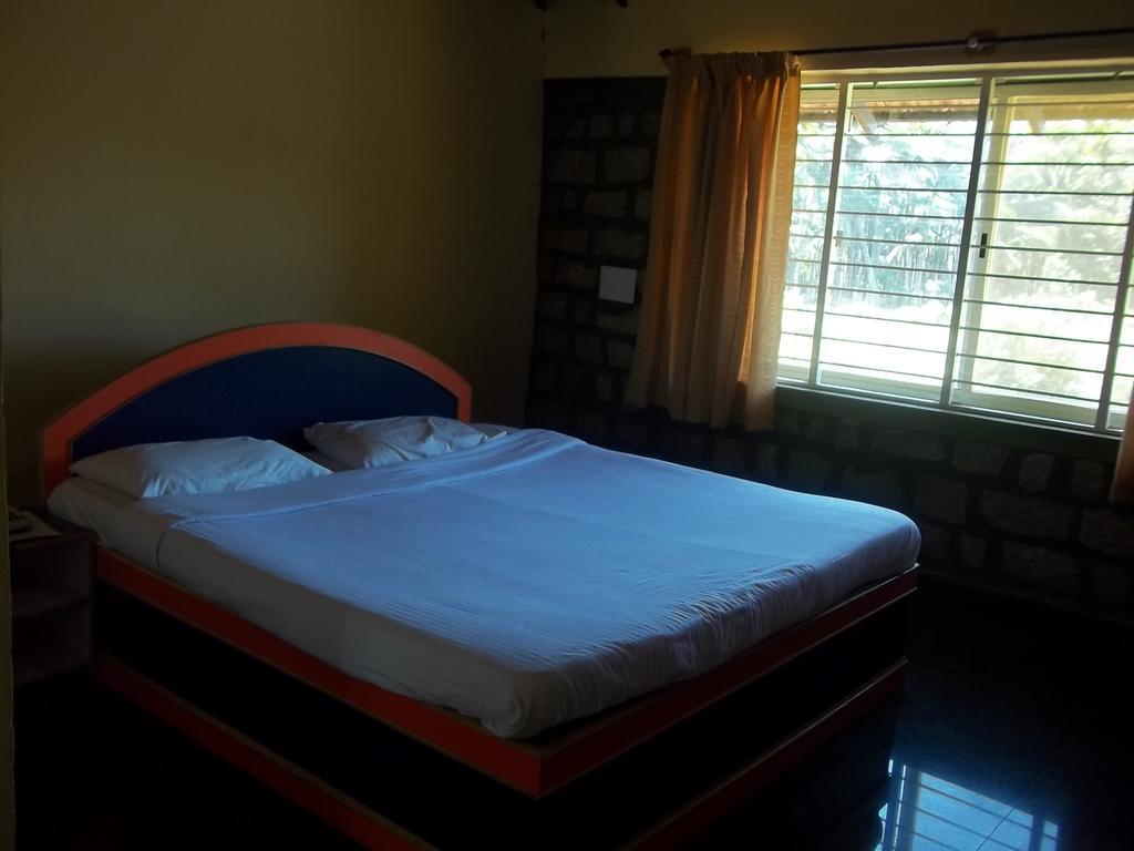 Stay Simple Riverdale Resort Hassan Esterno foto